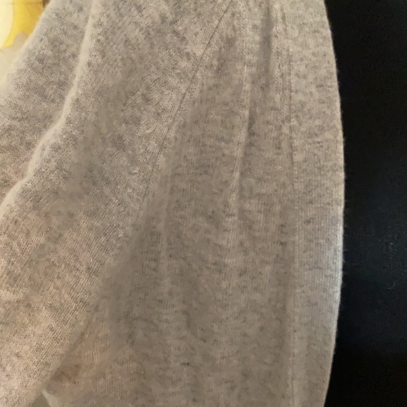 Banana Republic Gray Cardigan Large - Picture 3 of 4